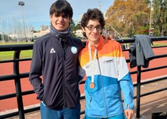 Agustín Pérez Chela en el podio Nacional de la Copa CODAR de atletismo adaptado