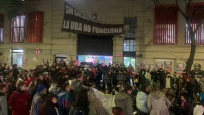 arquitectura, Cristina Kirchner, estudiantes, filosofía y letras, hospital garrahan, toma, toma de universidades, UBA
