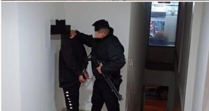 detenido, Madryn, policía