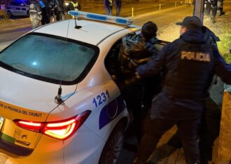 control, detenido, esquel