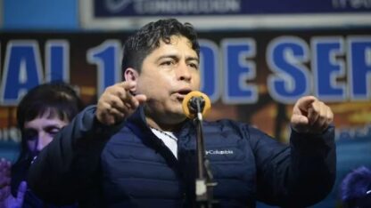 El gobernador de Santa Cruz criticó la pérdida de la cultura del trabajo