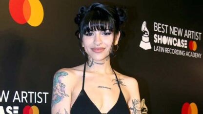 «Sí, de…»: la brillante y letal respuesta de Cazzu a un fan que le preguntó si estaba operada