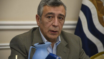 Etiquetas: INVERSIONES HIDROCARBURÍFERAS, Jaime Álvarez, Santa Cruz, YPF