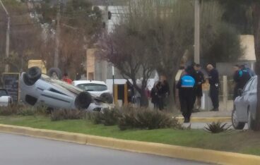 Etiquetas: villarino, Vuelco