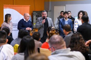 Etiquetas: iturrioz, Madryn, Sastre, seguridad