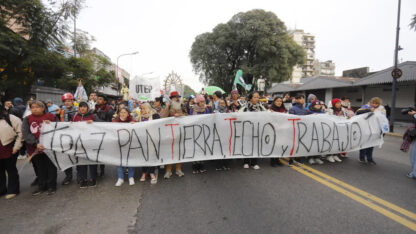 Etiquetas: marcha, san cayetano