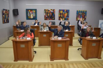 Etiquetas: Concejo Deliberante, foodtrucks, Madryn