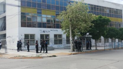 Etiquetas: Elias, Madryn, policía, quemaduras
