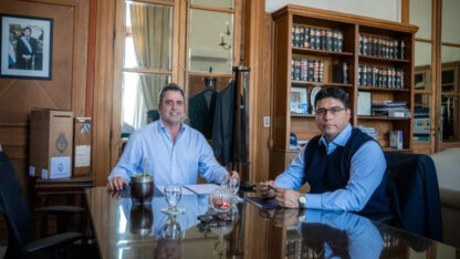 Etiquetas: CLAUDIO VIDAL, Lisandro Catalán, Santa Cruz