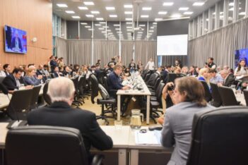 Etiquetas: dictamen de mayoría, diputados, lla, presupuesto 2026