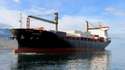 Etiquetas: comercio exterior, CONTENEDORES, Portacontenedores, puerto madryn