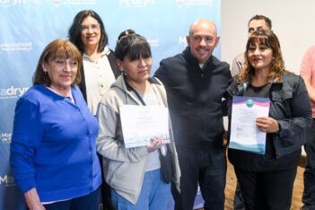 La nueva presidenta de VEPAM apunta a mejorar el adoquinado y recuperar espacios para el barrio