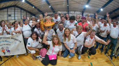 Etiquetas: juegos provinciales, personas mayores