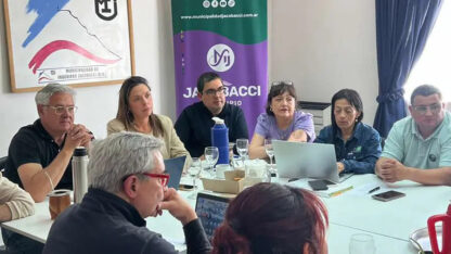 Etiquetas: Calcatreu, Minería, Río Negro