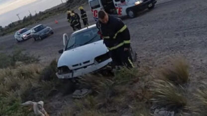 Etiquetas: muerte, Río Negro, Vuelco