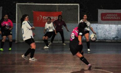 Etiquetas: Futsal Femenino, Juegos Comunales
