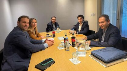 Etiquetas: Aeropuerto, esquel, obras