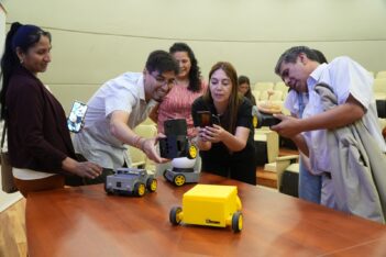 El Programa Mi Primer Robot cerró el año con un acto en la Legislatura Provincial
