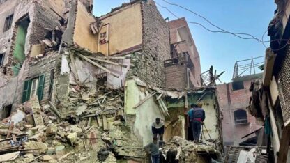 Ascienden a ocho los muertos por el derrumbe de un edificio en Guiza
