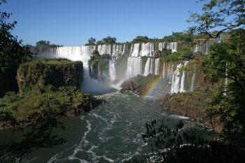 Etiquetas: cataratas, IGUAZÚ, medioambiente, turismo