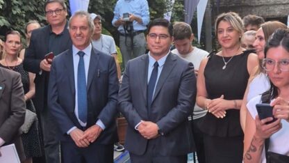 Etiquetas: Copa Mundial, glaciar perito moreno, natación aguas frías, Santa Cruz