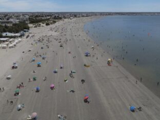 Etiquetas: fin de semana largo, turismo