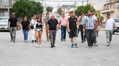 Etiquetas: adoquinado, Gustavo Sastre, puerto madryn