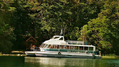 Etiquetas: embarcación hundida, excursiones lacustres, Prefectura