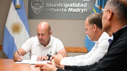 Etiquetas: Camuzzi, Gustavo Sastre, puerto madryn