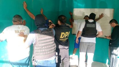 Etiquetas: allanamientos, Detenidos, puerto madryn