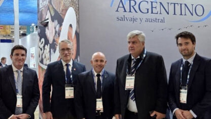 Sastre amplía vínculos comerciales en la feria de pesca más importante de América