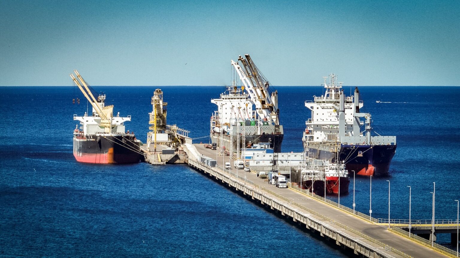 Licitan nuevas obras para el muelle Storni de Madryn
