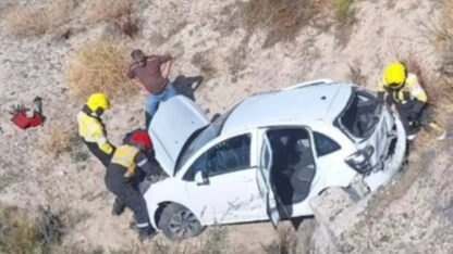 Dos heridos en un vuelco en la Ruta 25