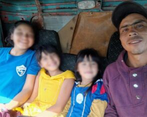 Walter Mansilla podrá ver a sus hijas sin restricciones