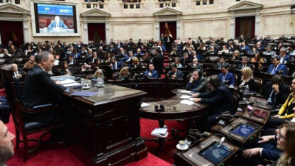 Adorni desafió a la oposición: «No voy a renunciar»