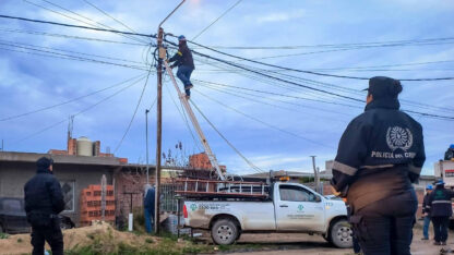 Allanamientos en Puerto Madryn por conexiones clandestinas a la energía eléctrica