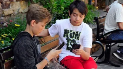 Reino Unido prohibirá las redes sociales a menores de 16 años