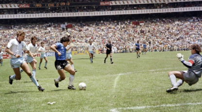 Recordando a Maradona, se celebra el Día del Futbolista
