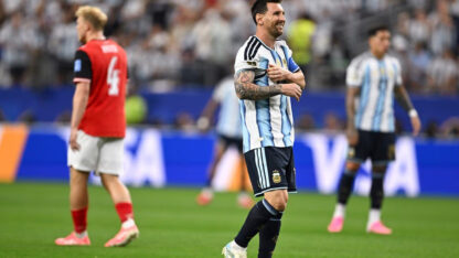 Argentina le ganó a Austria con dos goles de Messi