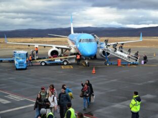 Aerolíneas unirá con vuelos directos Esquel y Córdoba
