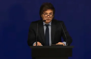 Milei insiste en prohibir la emisión monetaria para financiar déficit fiscal