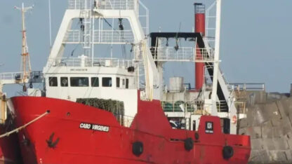 Un marinero cayó al mar de un pesquero y fue hallado muerto frente a Puerto Madryn