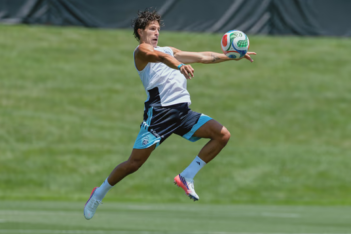 Se comienza a definir el once titular para enfrentar a Suiza