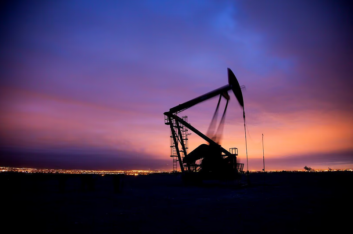 Por el fin del cese de fuego en Oriente Medio, vuelve a subir el precio del petróleo