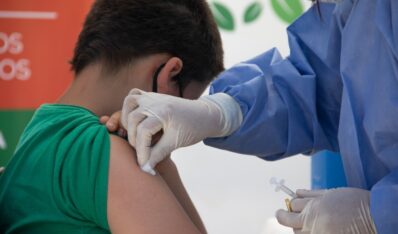 Recuerdan que los niños deben completar la vacunación contra el sarampión y la rubeola