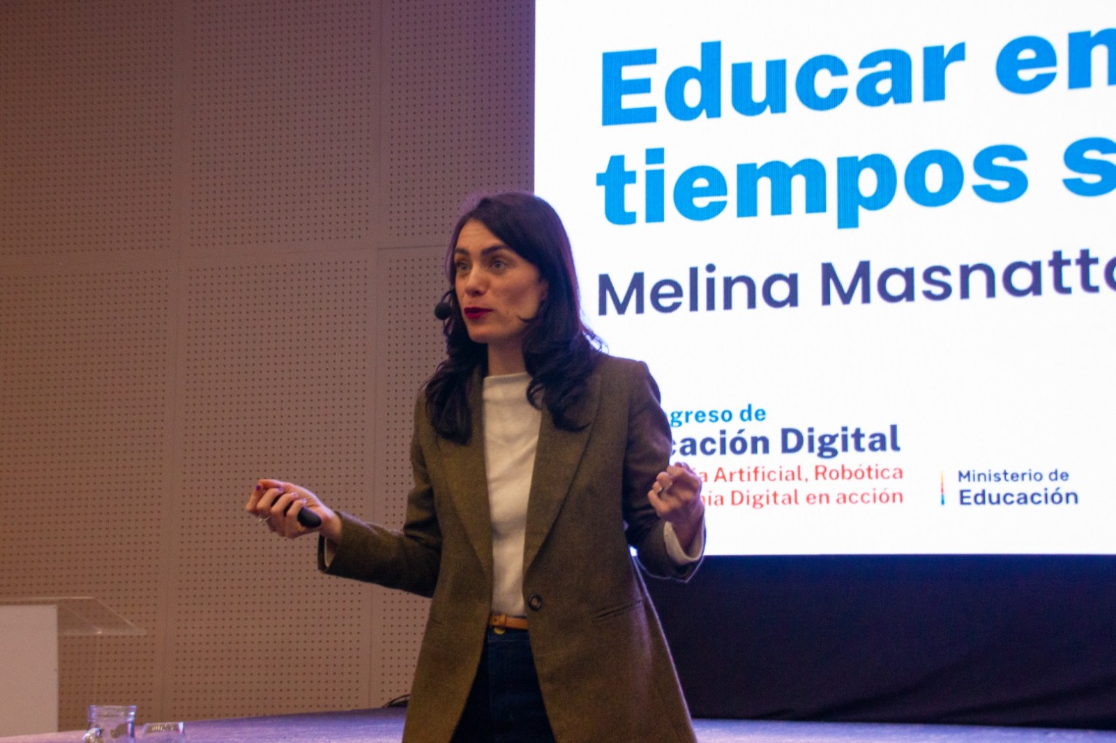 Capacitación en Inteligencia Artificial para escuelas de Chubut