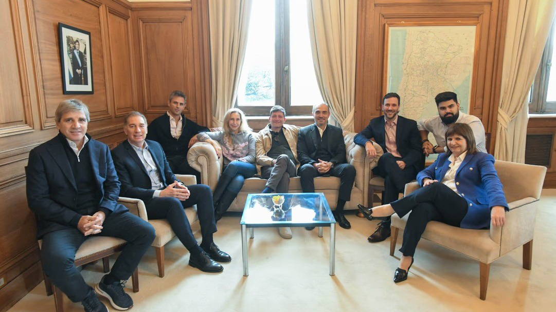 Proyectos claves del Gobierno se discuten en la Mesa Política