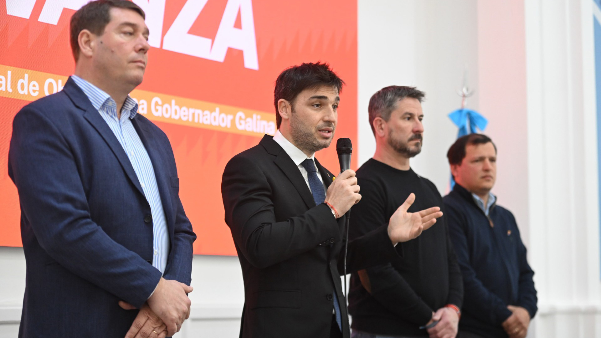 Apertura de sobres para la autovía Rawson-Trelew