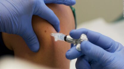 Extiende la vacunación contra el Virus Sincicial Respiratorio
