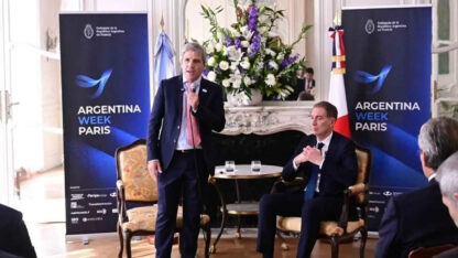 Otorgarán la ciudadanía argentina a los extranjeros que inviertan en el país